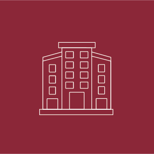 Stilisierte Darstellung eines mehrstöckigen Gebäudes mit mehreren Fenstern auf rotem Hintergrund. Symbol für Immobilienrecht - TANJA BAUER-ROIKE ÜBERSETZT. Deutsch. Englisch. Rechtliches. Offizielles.